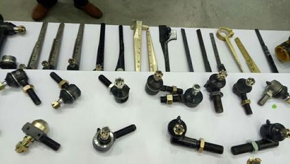 華馳汽配廠家直銷 適配尼桑、日產(chǎn)、五十鈴車型的轉(zhuǎn)向球頭配件